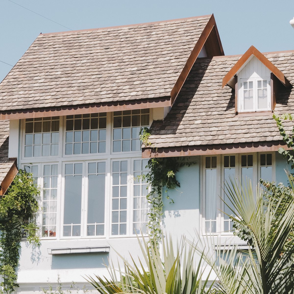 Finished home with new shingle roof